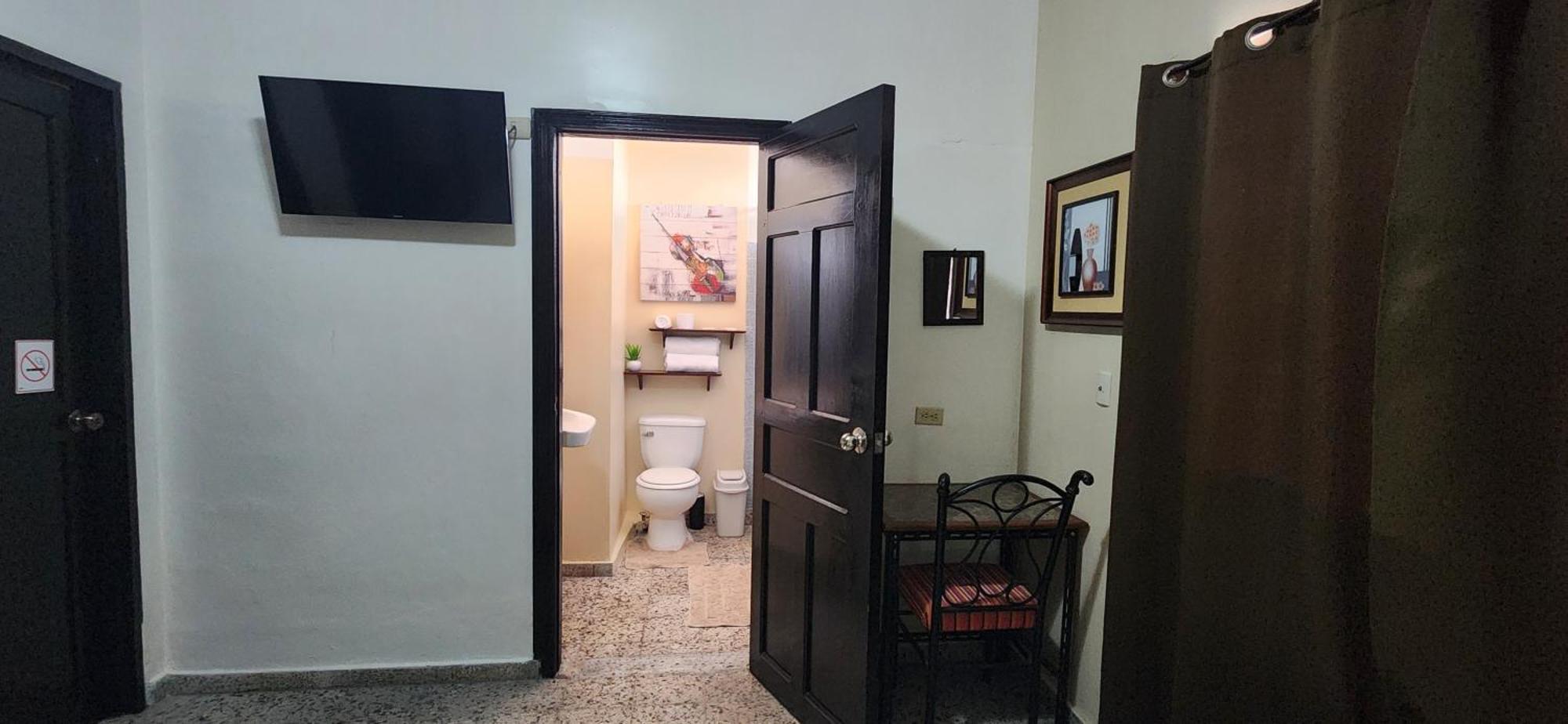 Casa Altamira Otel San Pedro Sula Dış mekan fotoğraf