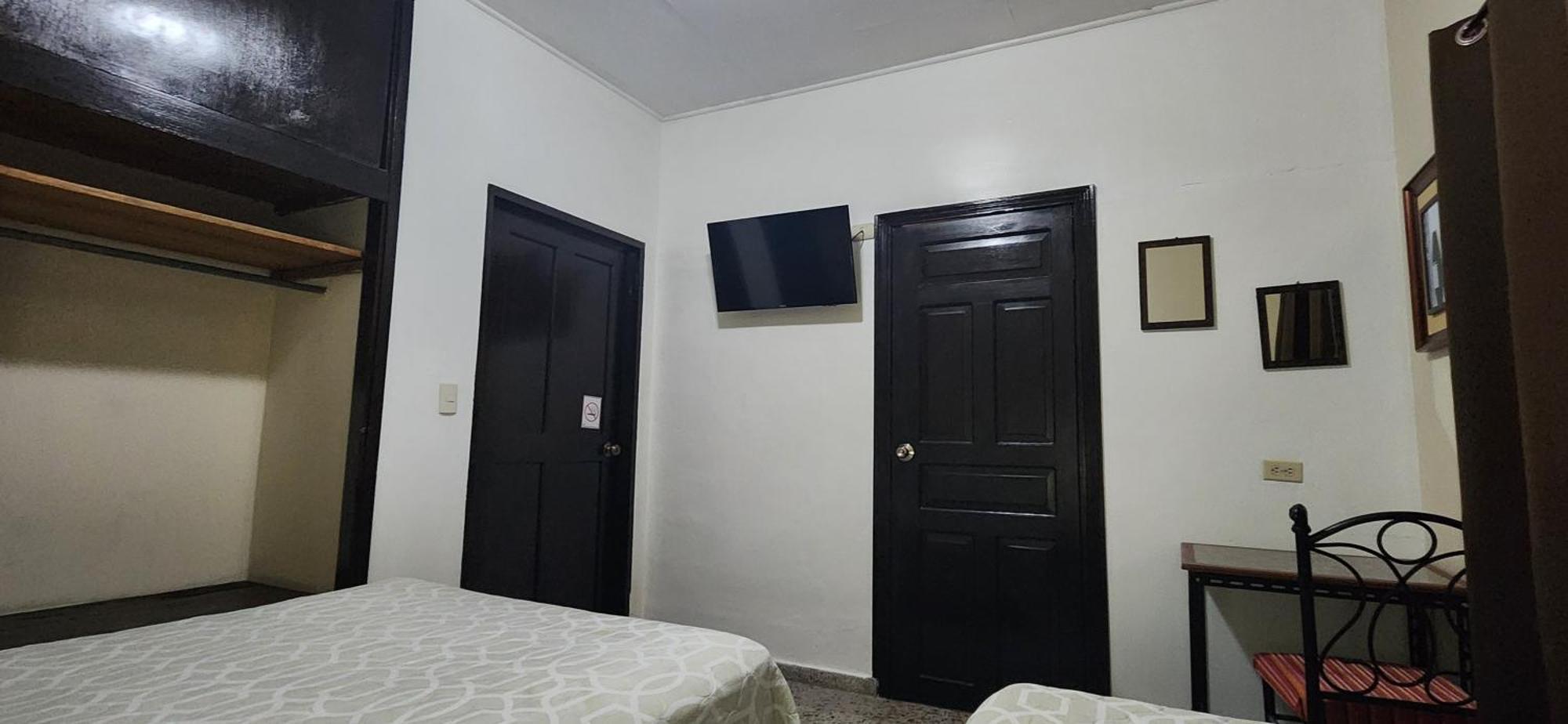 Casa Altamira Otel San Pedro Sula Dış mekan fotoğraf