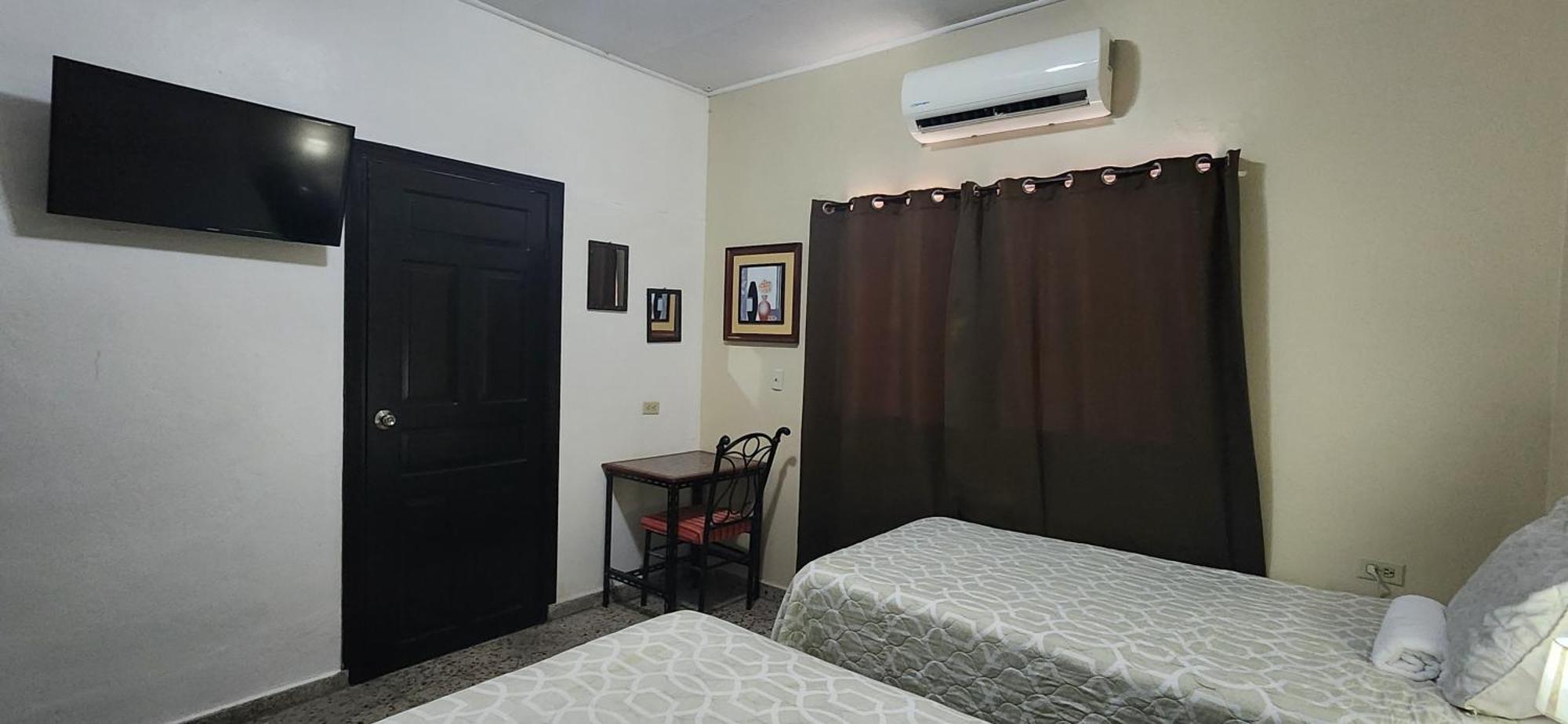 Casa Altamira Otel San Pedro Sula Dış mekan fotoğraf