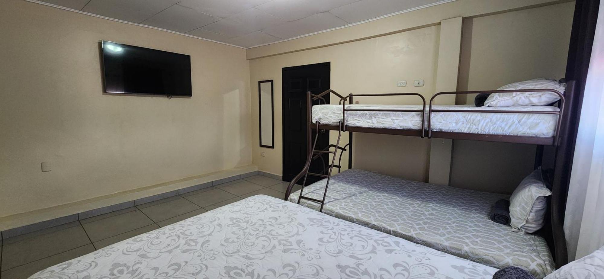Casa Altamira Otel San Pedro Sula Dış mekan fotoğraf